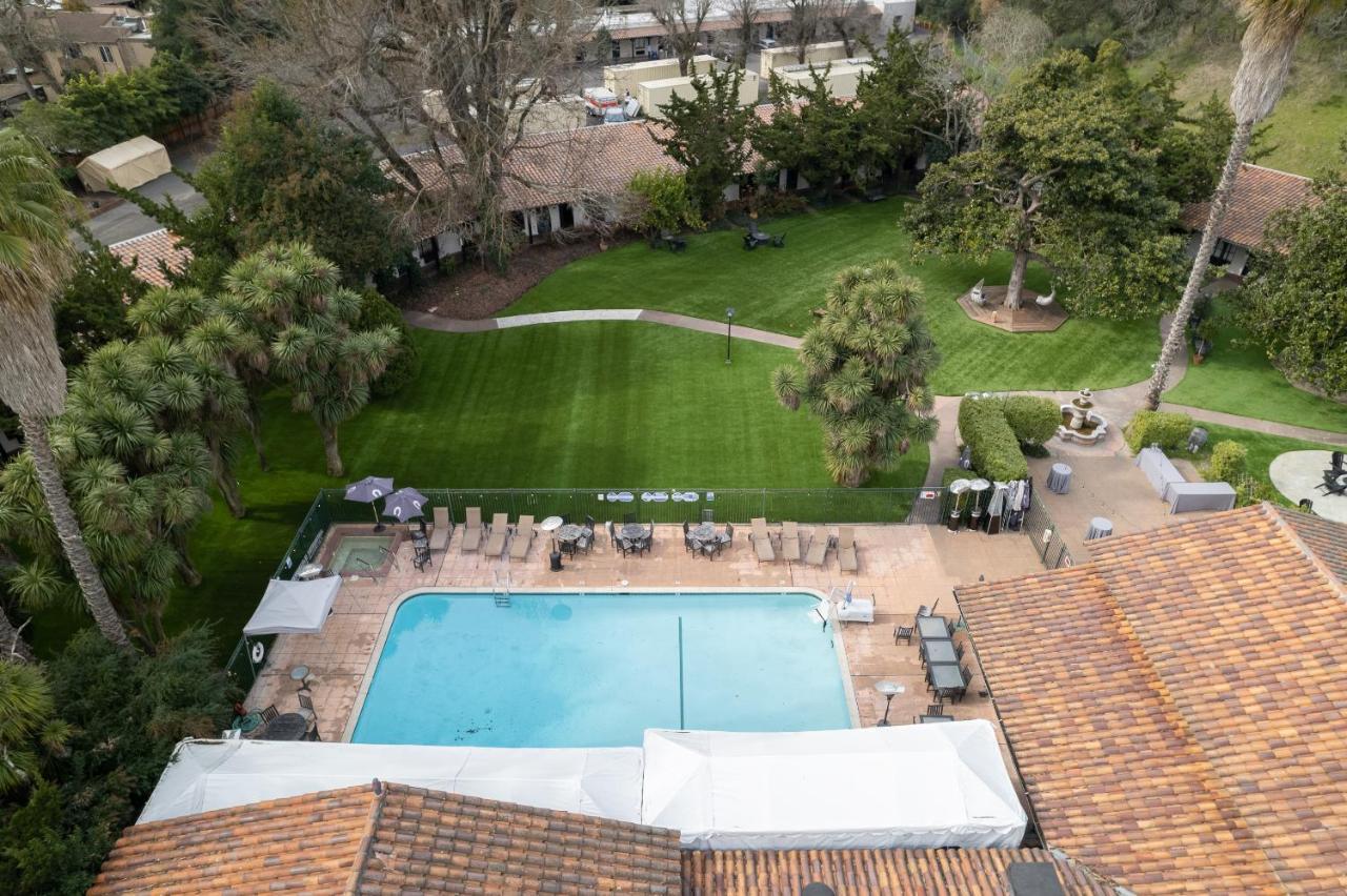 Inn Marin And Suites, Ascend Hotel Collection Novato Dış mekan fotoğraf