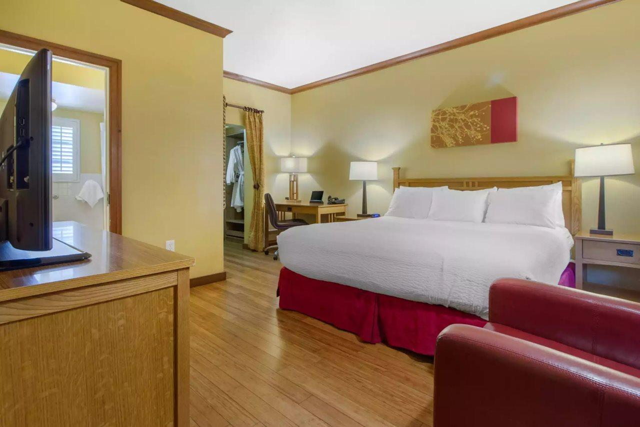 Inn Marin And Suites, Ascend Hotel Collection Novato Dış mekan fotoğraf